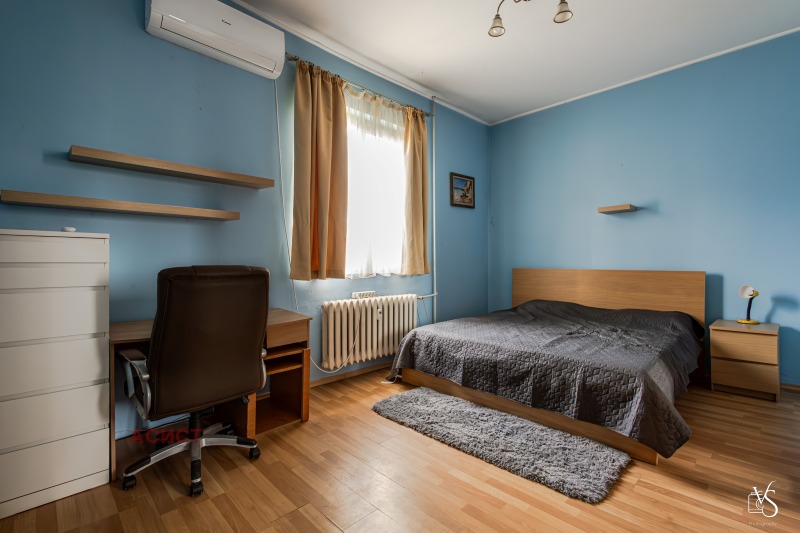 Te huur  1 slaapkamer Sofia , Tsentar , 60 m² | 17135029 - afbeelding [9]