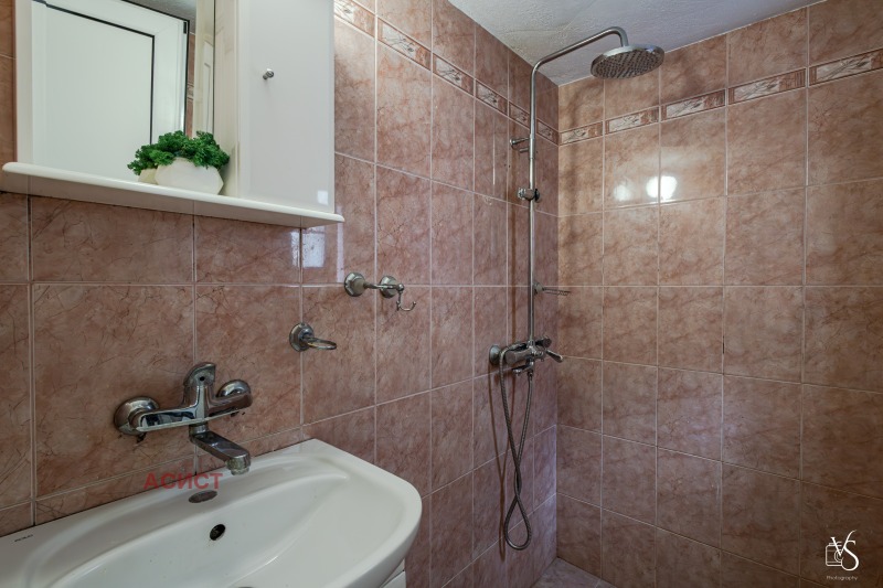Te huur  1 slaapkamer Sofia , Tsentar , 60 m² | 17135029 - afbeelding [15]