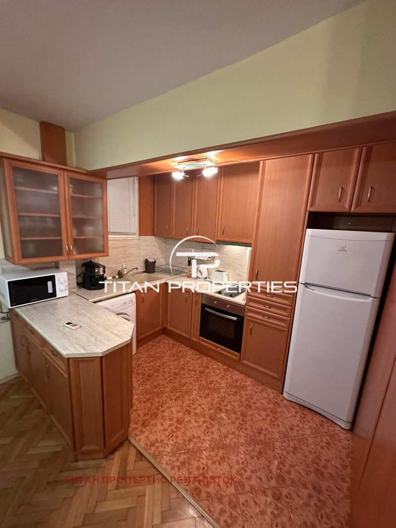 Te huur  1 slaapkamer Burgas , Tsentar , 70 m² | 15997925 - afbeelding [3]