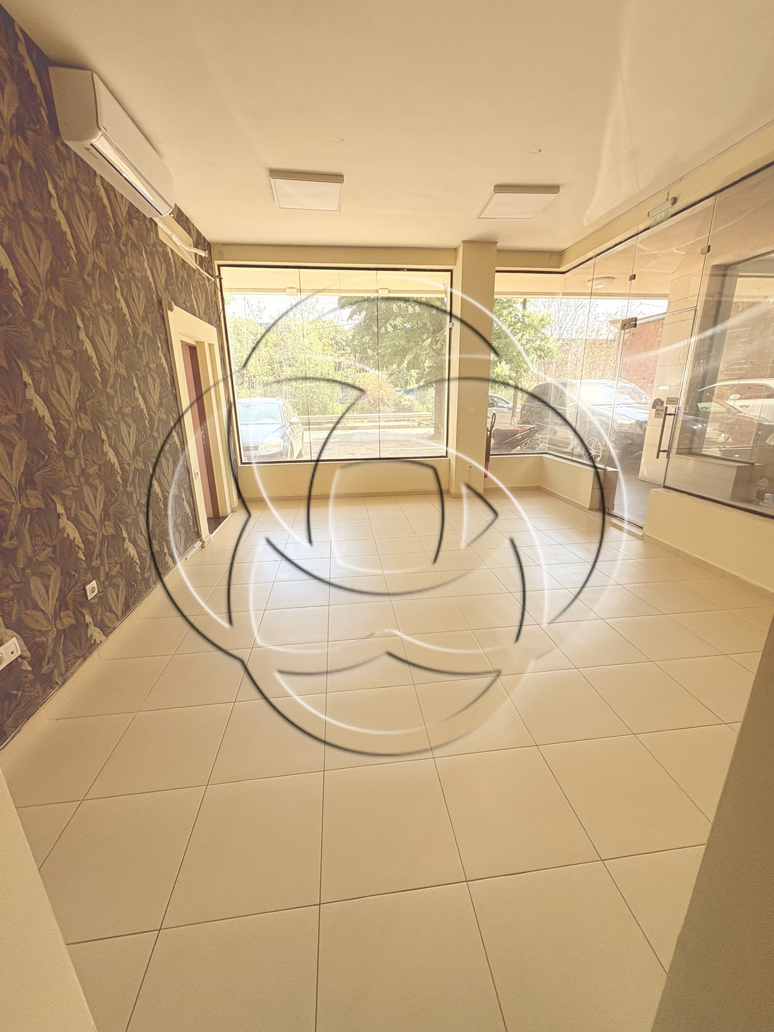 Дава под наем МАГАЗИН, гр. София, Център, снимка 6 - Магазини - 54285854