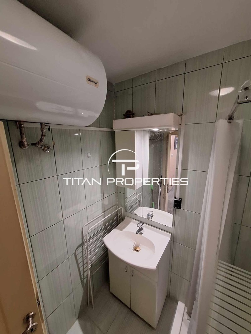 De inchiriat  1 dormitor Plovdiv , Iujen , 52 mp | 56021205 - imagine [8]
