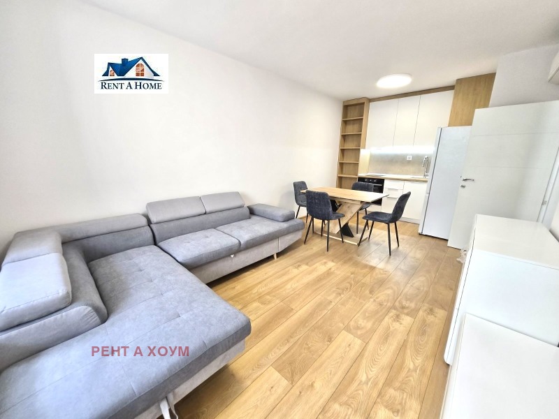 De inchiriat  1 dormitor Sofia , Studentsci grad , 60 mp | 46038342