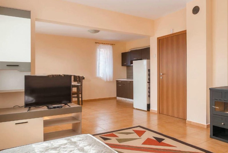 Kiadó  Ház emelete régió Várna , Kicsevo , 130 négyzetméter | 50309688