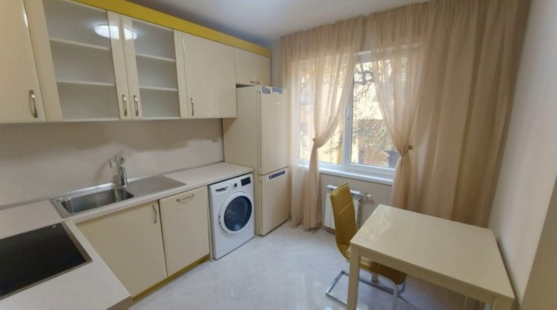 Zu vermieten  2 Schlafzimmer Sofia , Zentar , 90 qm | 82584306 - Bild [4]