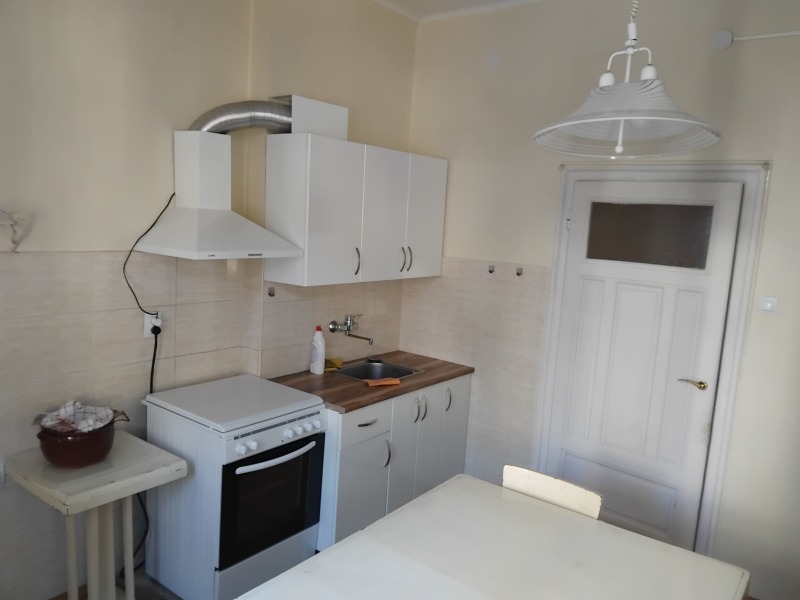 Дава под наем 3-СТАЕН, гр. София, Център, снимка 10 - Апартаменти - 52923454