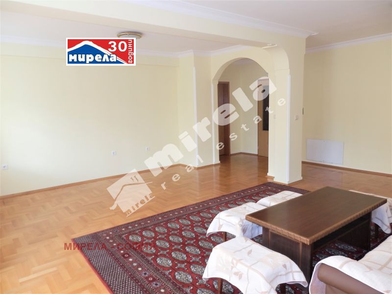 Дава под наем 4-СТАЕН, гр. София, Стрелбище, снимка 10 - Апартаменти - 52386674