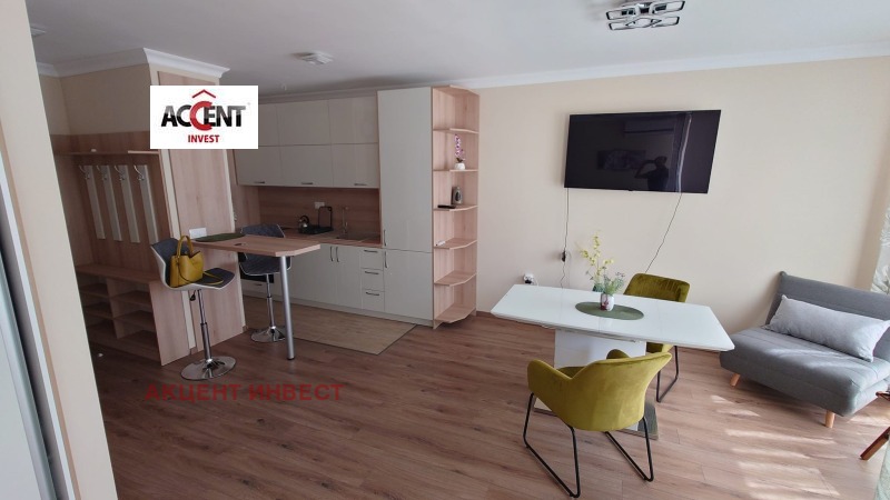 K pronájmu  Studio Varna , k.k. Sv.Sv. Konstantin i Elena , 45 m2 | 25713760 - obraz [3]