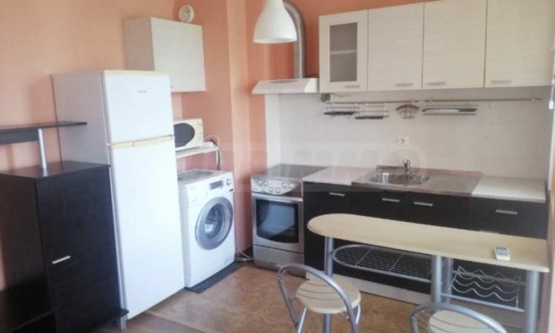 Kiadó  Stúdió Sofia , Mladost 4 , 36 négyzetméter | 25838119