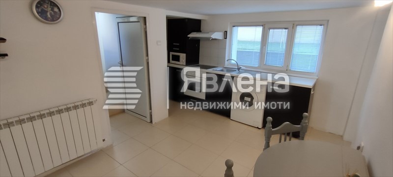 Do wynajęcia  Piętro domu Sofia , Nadeżda 2 , 71 mkw | 92098235 - obraz [2]