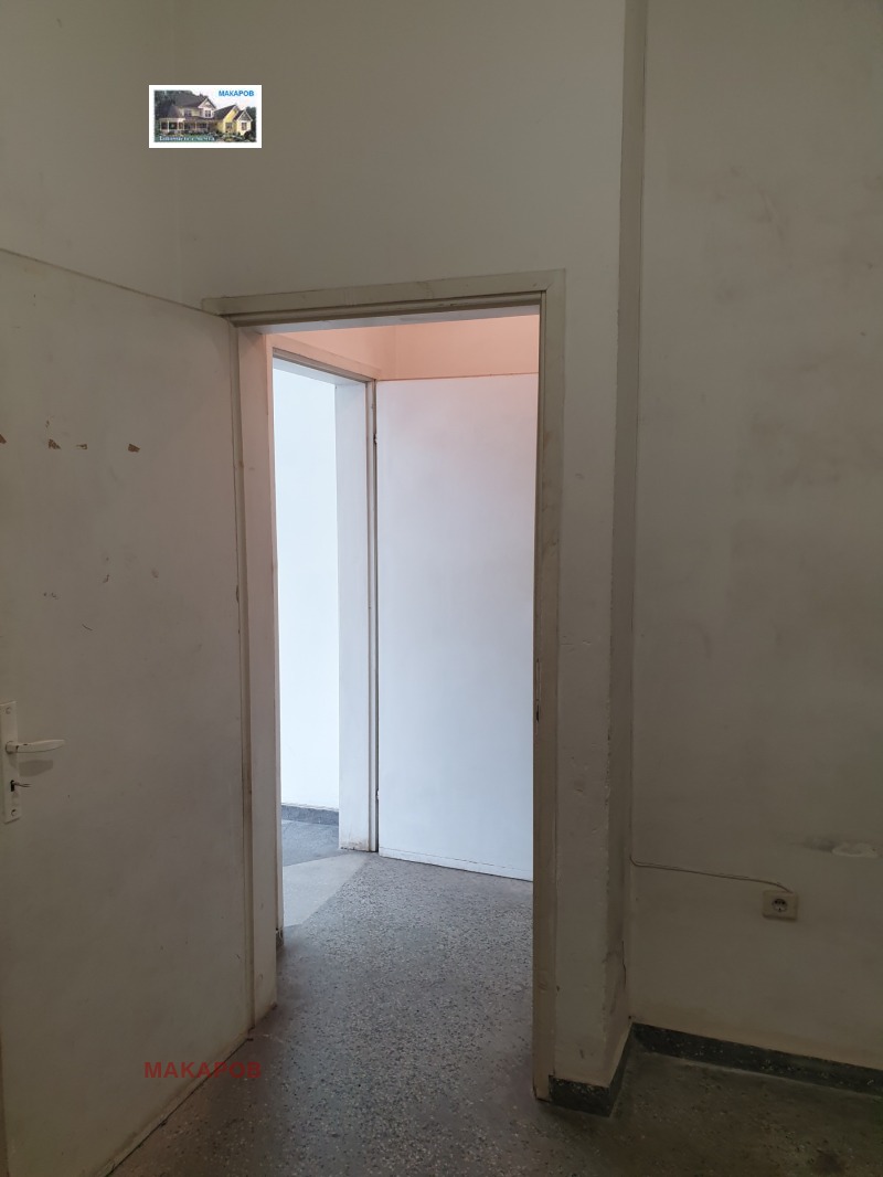 For Rent  Shop Sofia , Zona B-18 , 40 sq.m | 35114328 - image [8]