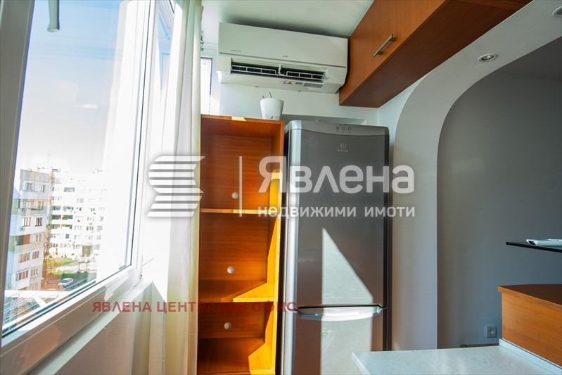 Дава под наем 2-СТАЕН, гр. София, Света Троица, снимка 4 - Апартаменти - 53788409