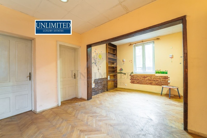 Дава под наем КЪЩА, гр. София, Лозенец, снимка 2 - Къщи - 52798401