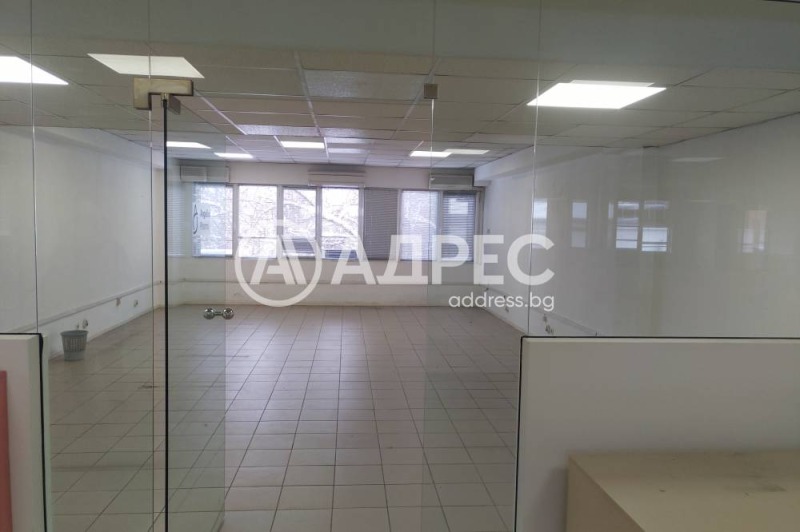 A louer  Stockage Sofia , Droujba 1 , 1500 m² | 78847548 - image [9]