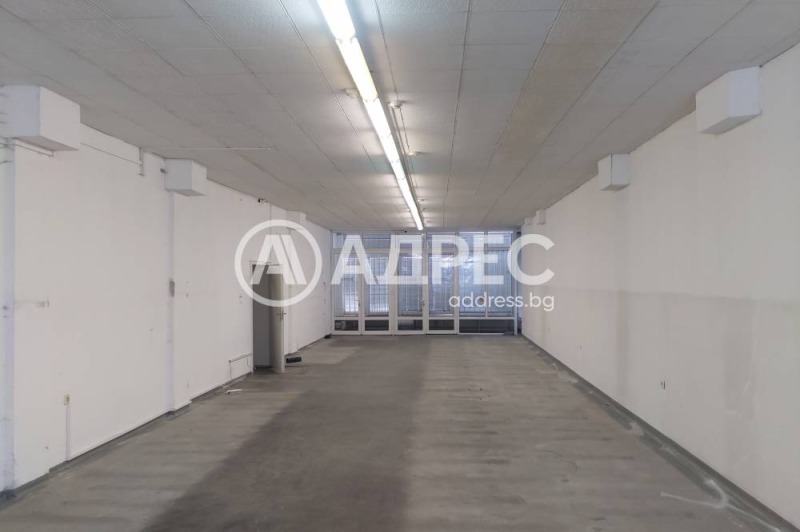 A louer  Stockage Sofia , Droujba 1 , 1500 m² | 78847548