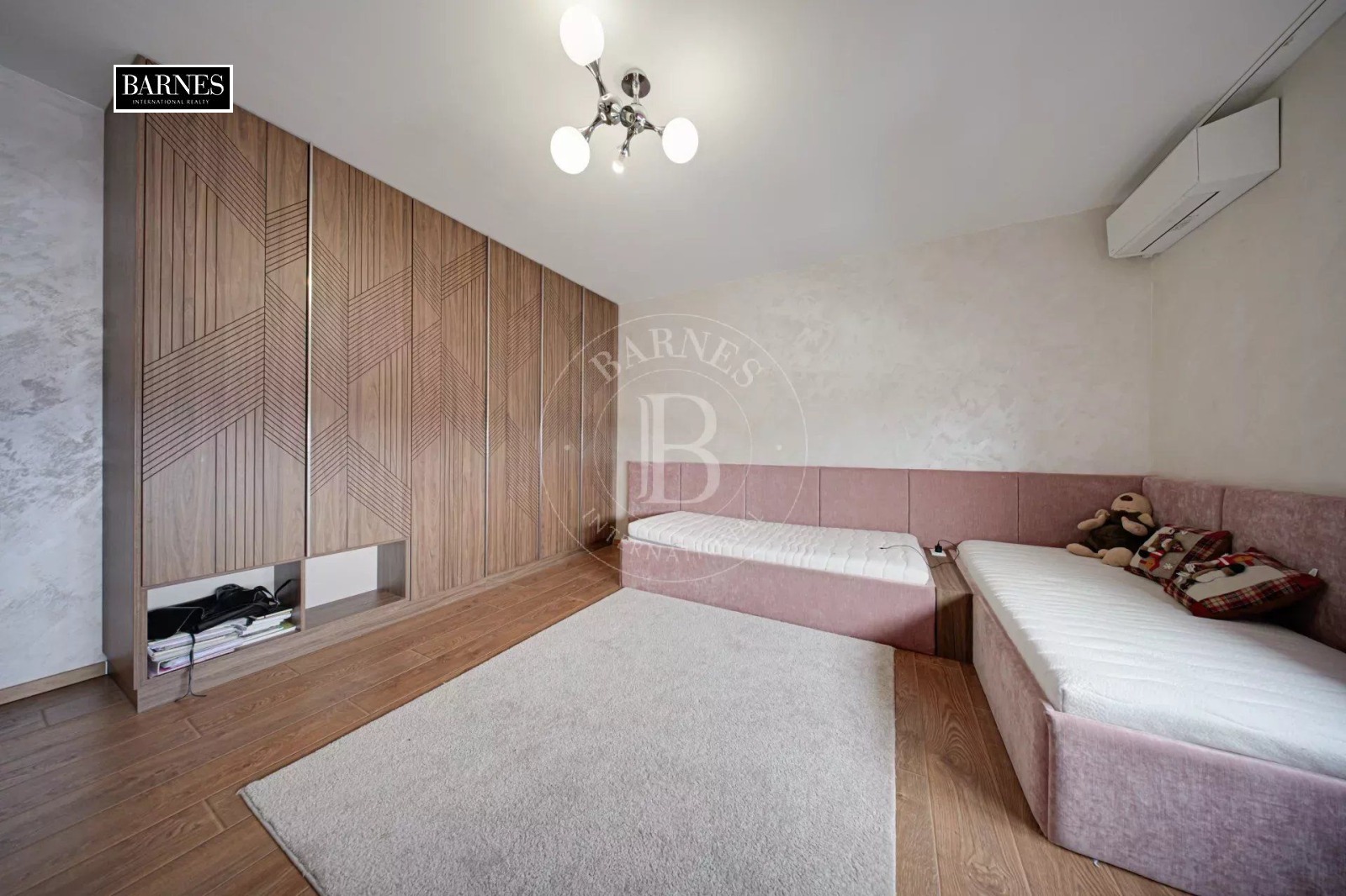 ���� ��� ���� 3-����� | Imot.bg � ����������� 17