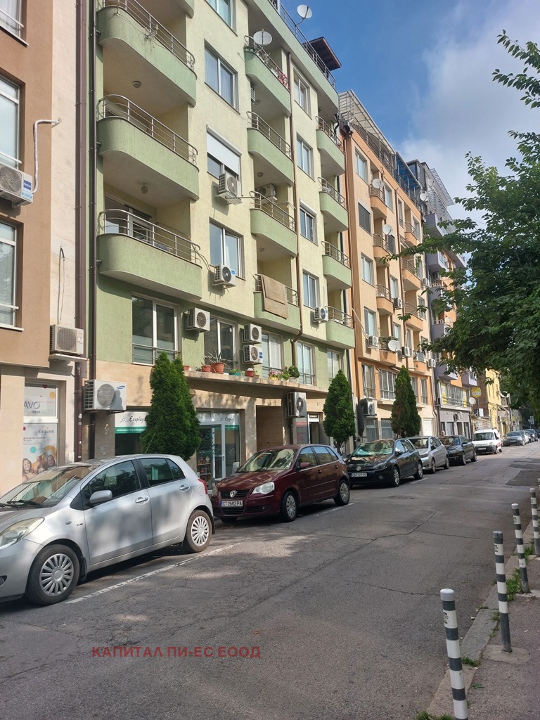 Дава под наем 2-СТАЕН, гр. София, Център, снимка 9 - Апартаменти - 55179841