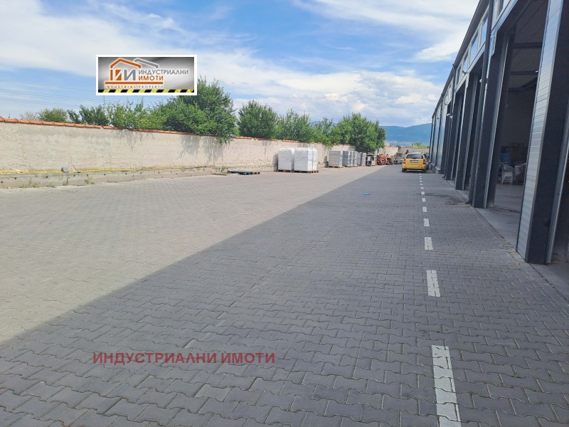 Til leie  Industribygg Plovdiv , Industrialna zona - Jug , 1280 kvm | 70340879 - bilde [4]