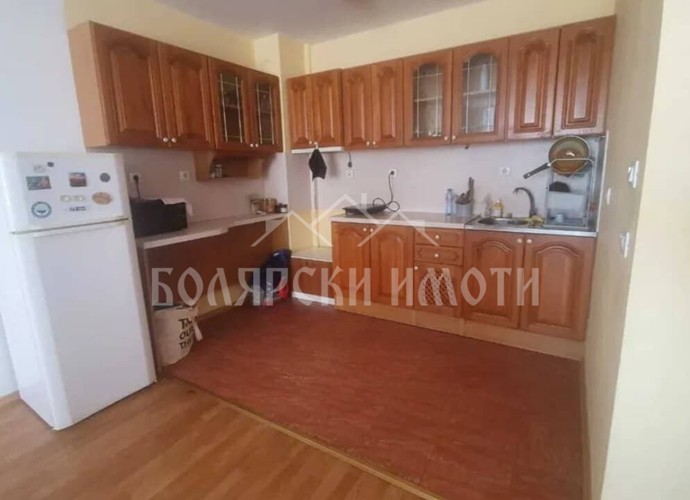 Дава под наем 3-СТАЕН, гр. Велико Търново, Център, снимка 2 - Апартаменти - 54554078