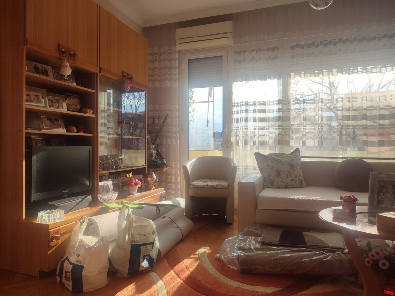 Дава под наем 2-СТАЕН, гр. Пловдив, Кючук Париж, снимка 15 - Апартаменти - 53085555