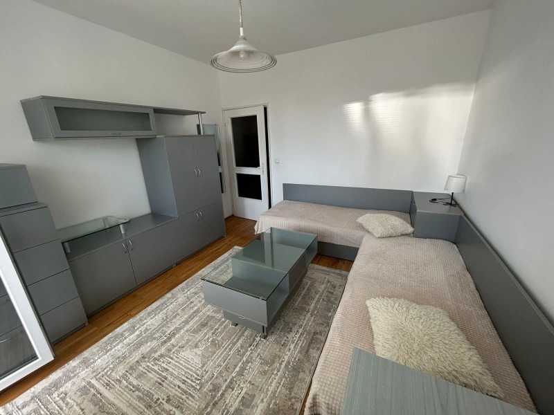 Zu vermieten  2 Schlafzimmer Warna , WINS-Tscherwen ploshtad , 66 qm | 37704714 - Bild [3]