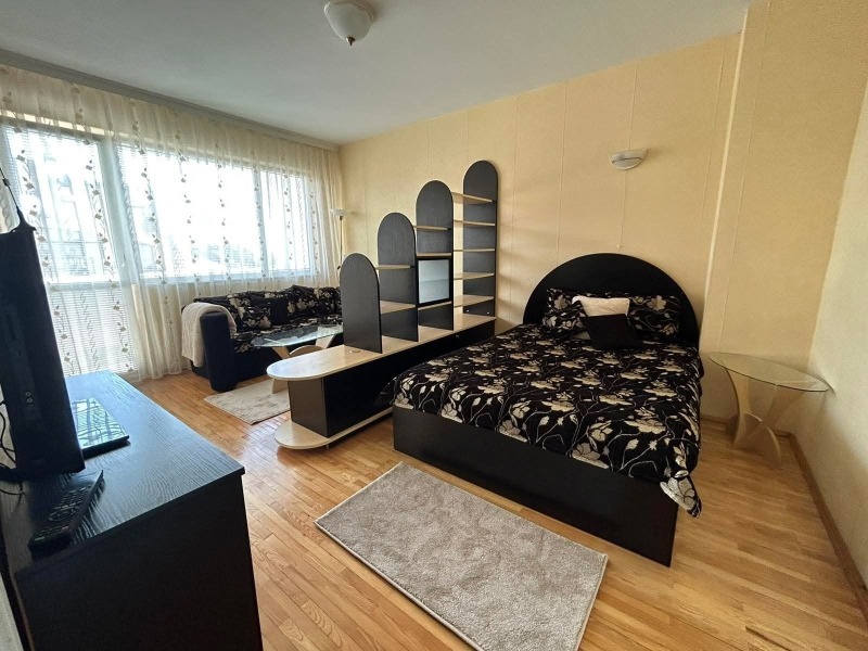 Zu vermieten  2 Schlafzimmer Warna , WINS-Tscherwen ploshtad , 66 qm | 37704714 - Bild [12]
