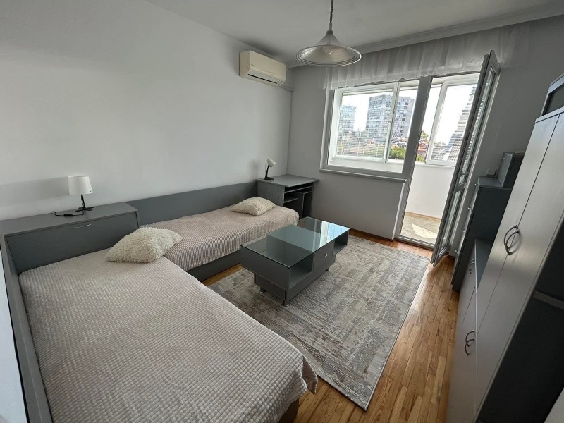 Zu vermieten  2 Schlafzimmer Warna , WINS-Tscherwen ploshtad , 66 qm | 37704714 - Bild [5]