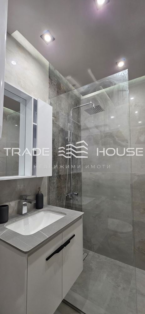 Дава под наем 3-СТАЕН, гр. Пловдив, Кючук Париж, снимка 6 - Апартаменти - 53007961