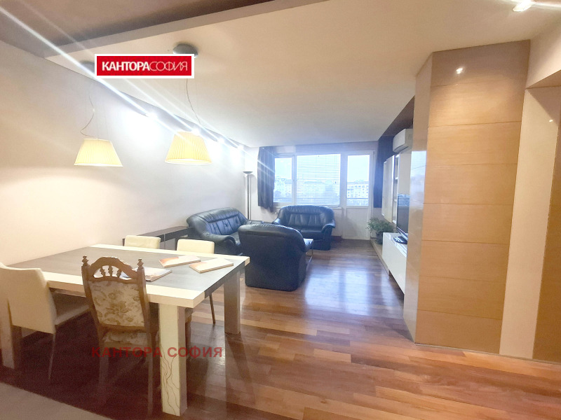 Дава под наем 3-СТАЕН, гр. София, Център, снимка 8 - Апартаменти - 53017007