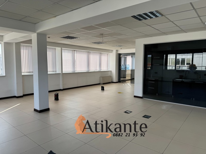 Дава под наем  Офис град София , Център , 130 кв.м | 94497814