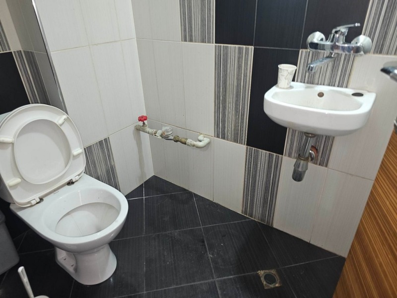 Do wynajęcia  Biuro Kardżali , Centar , 30 mkw | 71093001 - obraz [5]
