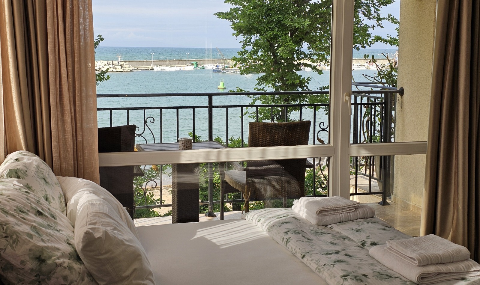 Дава под наем 1-СТАЕН, гр. Черноморец, област Бургас, снимка 2 - Апартаменти - 55835515