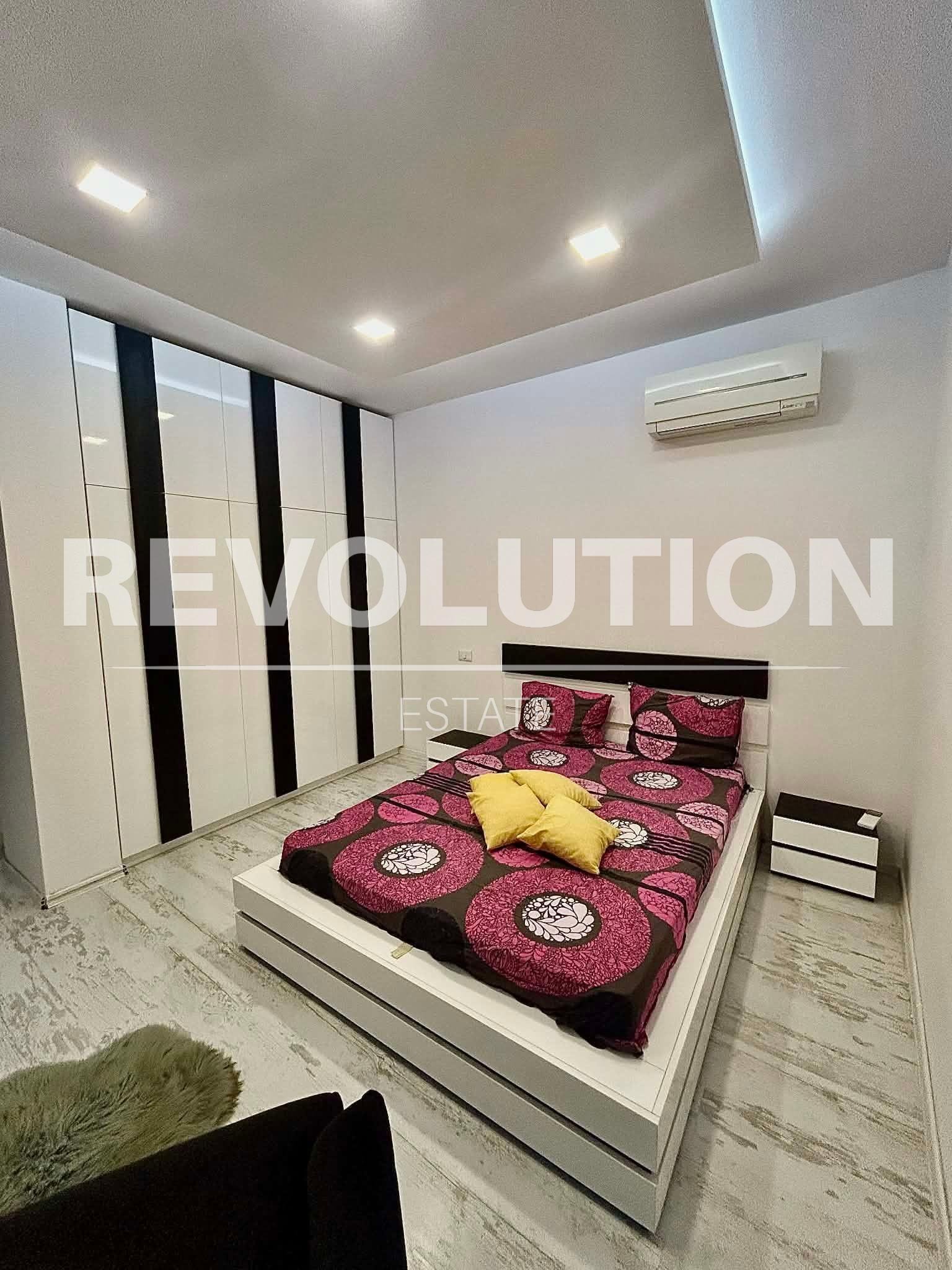 Дава под наем 3-СТАЕН, гр. Варна, Център, снимка 6 - Апартаменти - 53093337