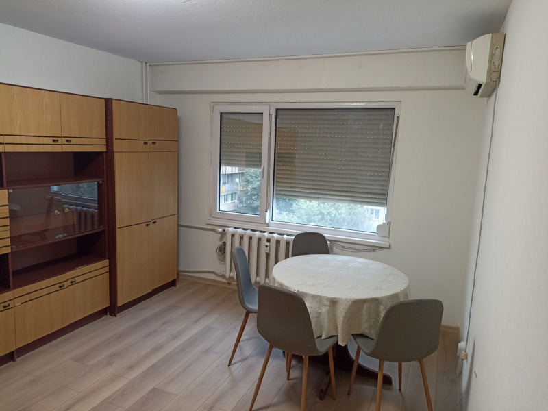 Zu vermieten  Studio Ruse , Rodina 1 , 42 qm | 67728911 - Bild [5]