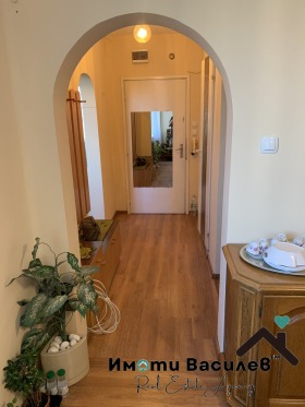 ���� ��� ���� 1-����� | Imot.bg � ����� ������ 8