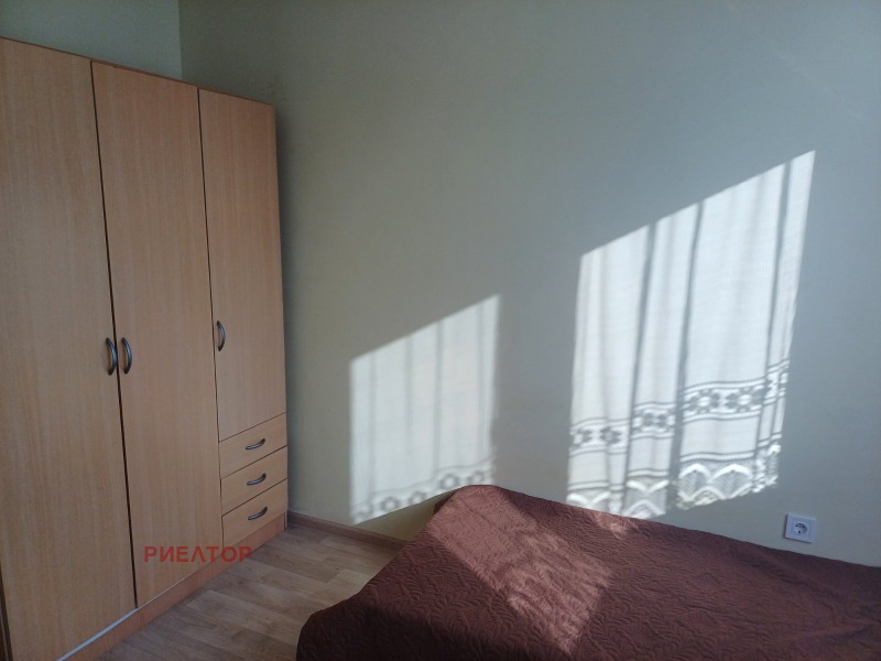 For Rent  1 bedroom Plovdiv , Kyuchuk Parizh , 60 sq.m | 30548068 - image [2]