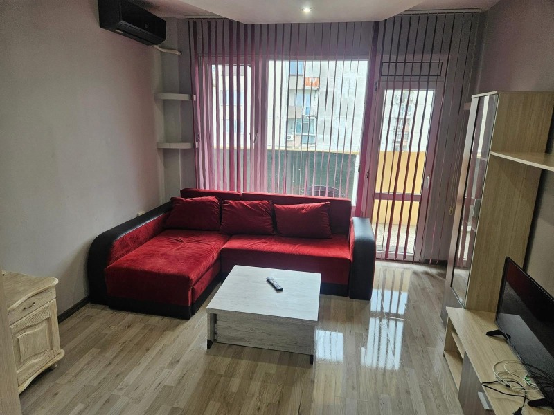 De inchiriat  1 dormitor Plovdiv , Cârșiiaca , 60 mp | 53461896