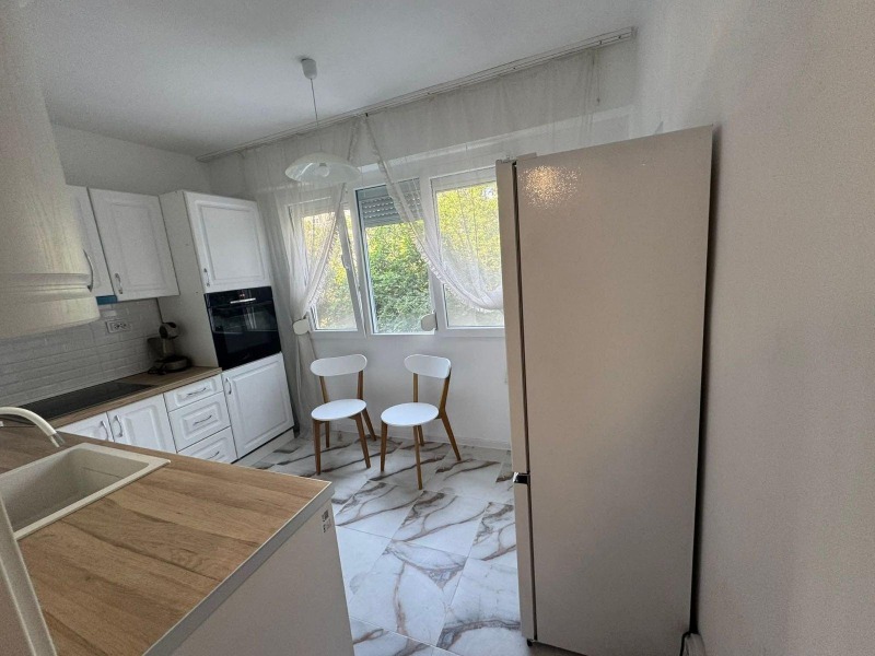För uthyrning  1 sovrum Plovdiv , Kjutjuk Parij , 74 kvm | 28369628 - bild [2]