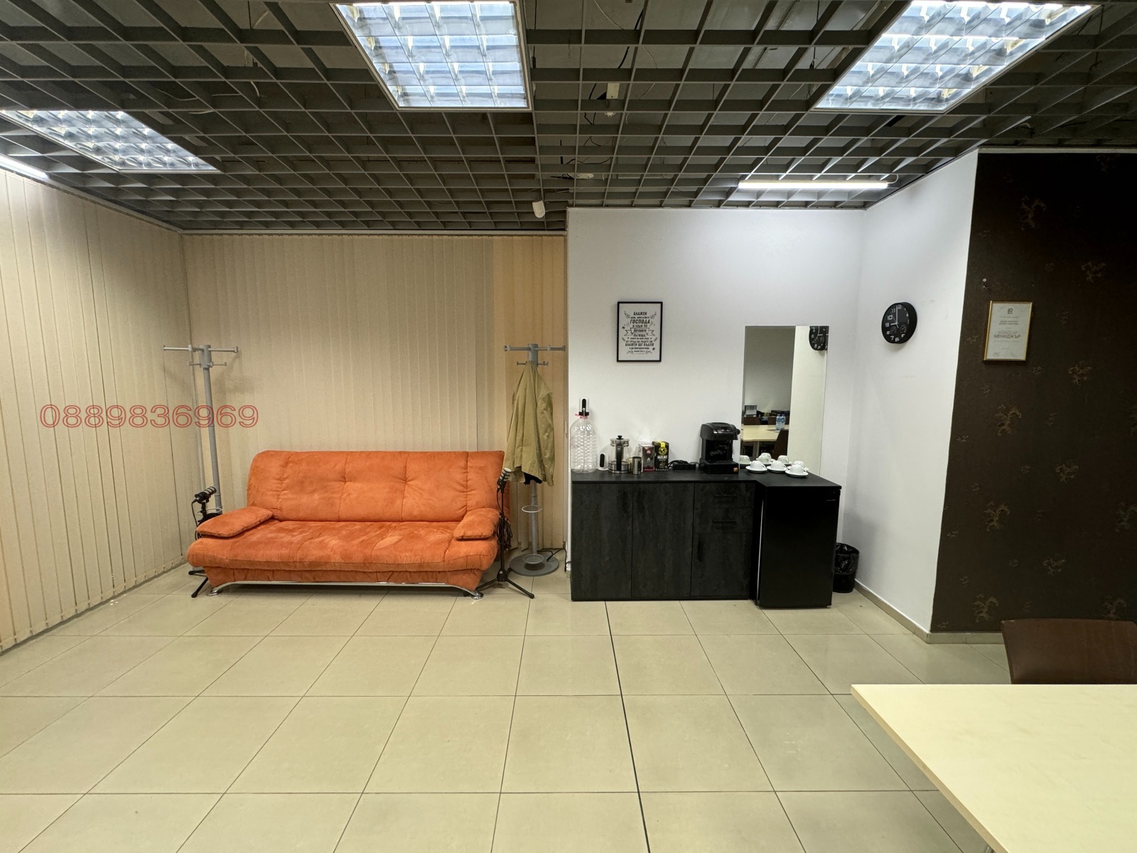 Дава под наем ОФИС, гр. Пловдив, Център, снимка 2 - Офиси - 53860742