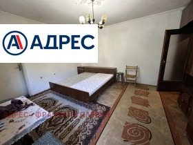 1-стаен град Плевен, Широк център 3