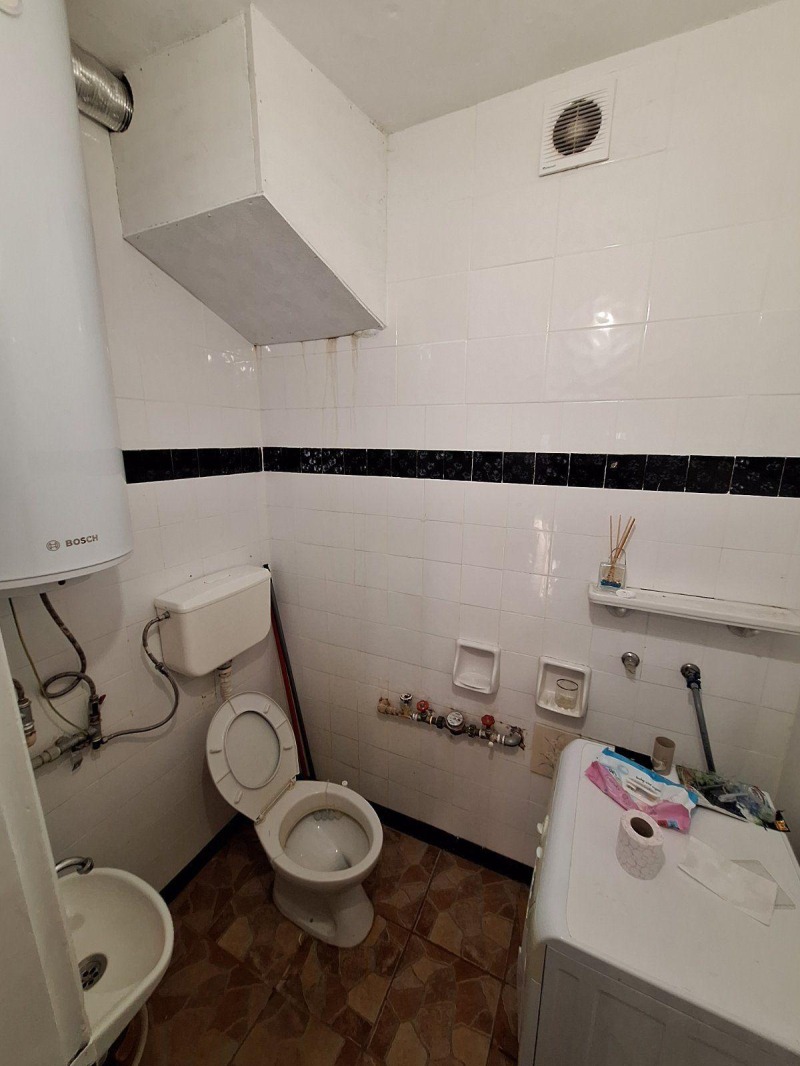 В оренду  2 спальні Пловдив , Център , 107 кв.м | 95282431 - зображення [9]