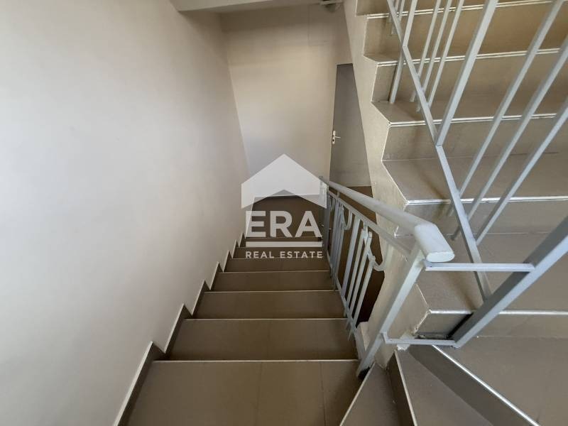 Дава под наем ОФИС, гр. Варна, Център, снимка 12 - Офиси - 54228317