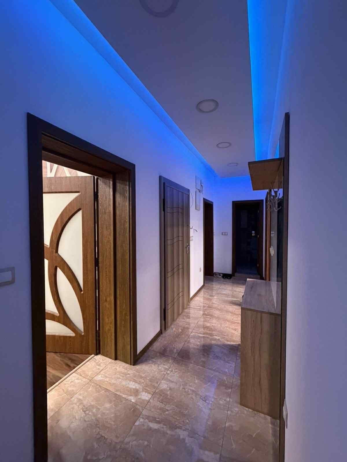 Дава под наем 3-СТАЕН, гр. София, Център, снимка 8 - Апартаменти - 52836278