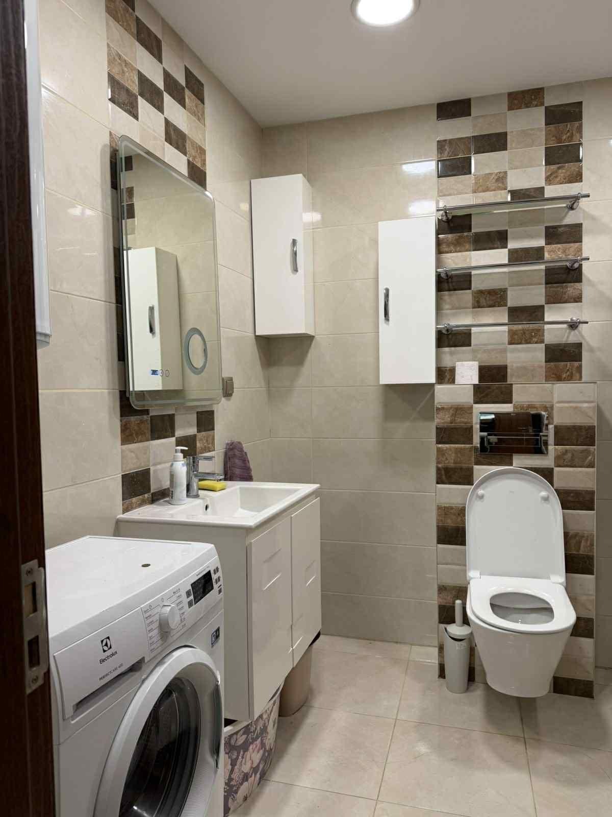 Дава под наем 3-СТАЕН, гр. София, Център, снимка 9 - Апартаменти - 52836278