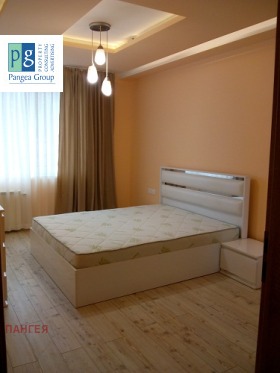 2 Schlafzimmer Mladost 2, Sofia 9