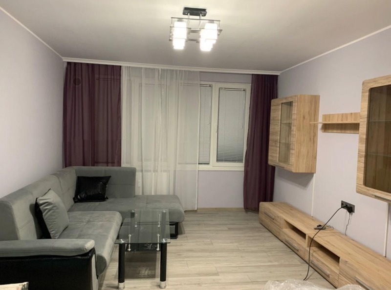 Дава под нем  2-стаен, град София, Младост 2 •  620 EUR • ID 90314531 — holmes.bg - [1] 