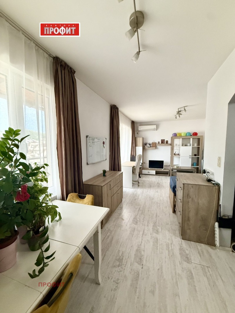 En renta  1 dormitorio Plovdiv , Marasha , 80 metros cuadrados | 45719994 - imagen [6]