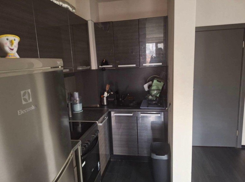 Дава под наем 3-СТАЕН, гр. София, Хладилника, снимка 4 - Апартаменти - 53098728