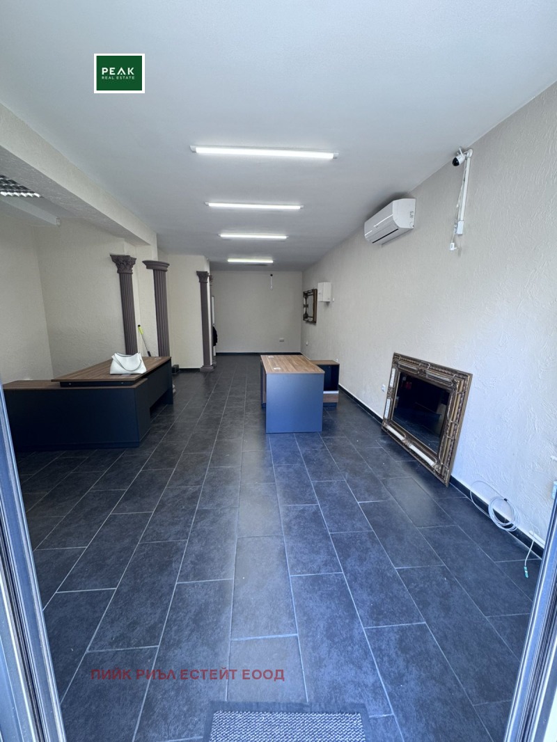 Te huur  Kantoor Sofia , Studentski grad , 75 m² | 14995793