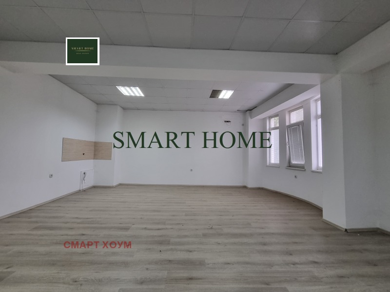 Дава под наем ОФИС, гр. Горна Оряховица, област Велико Търново