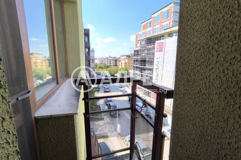 A louer  2 chambres Sofia , Manastirski livadi , 100 m² | 80998153 - image [17]